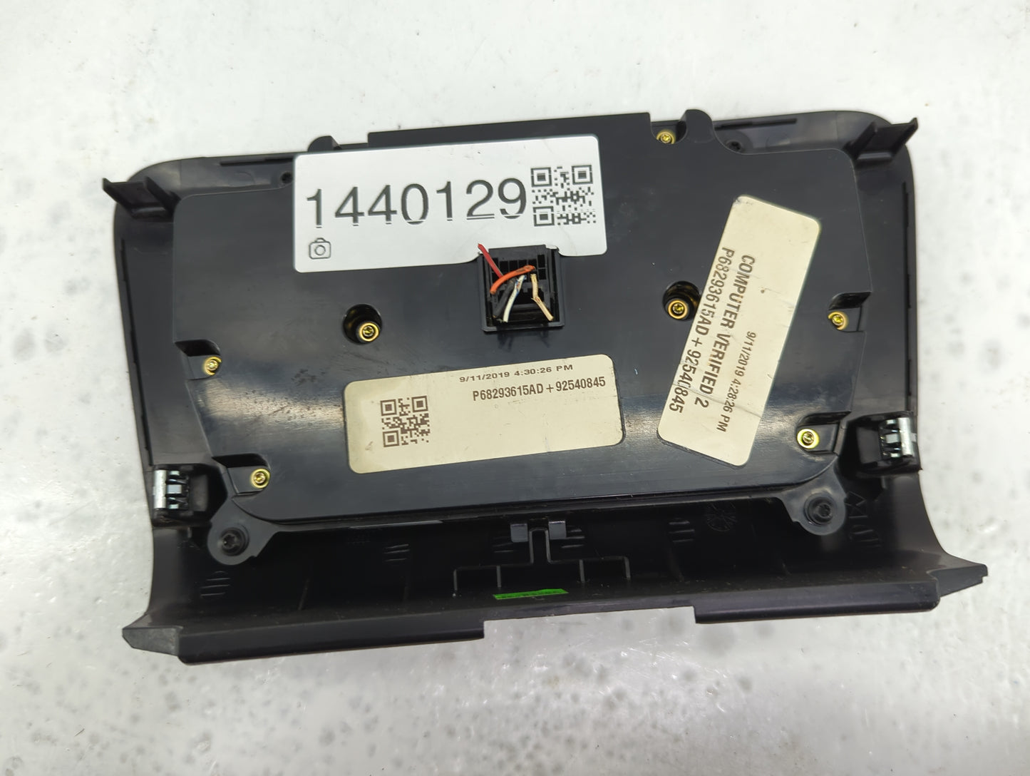 2017-2022 Dodge Charger Climate Control Module Temperature AC/Heater Replacement P/N:P68293615AD Fits OEM Used Auto Parts - 