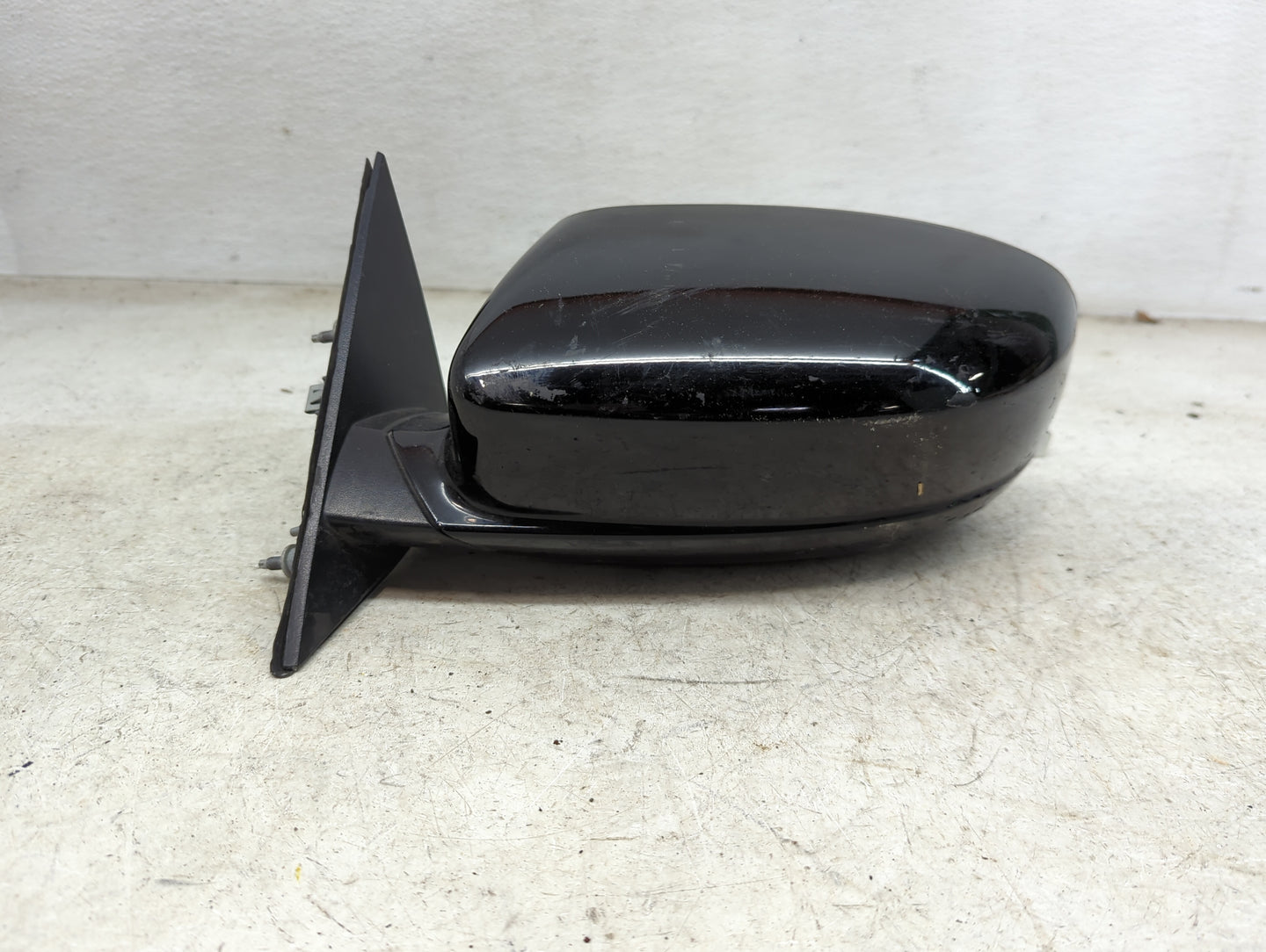 2015-2020 Dodge Charger Driver Side View Mirror - Left Door Mirror OEM Used - Oemusedautoparts1.com
