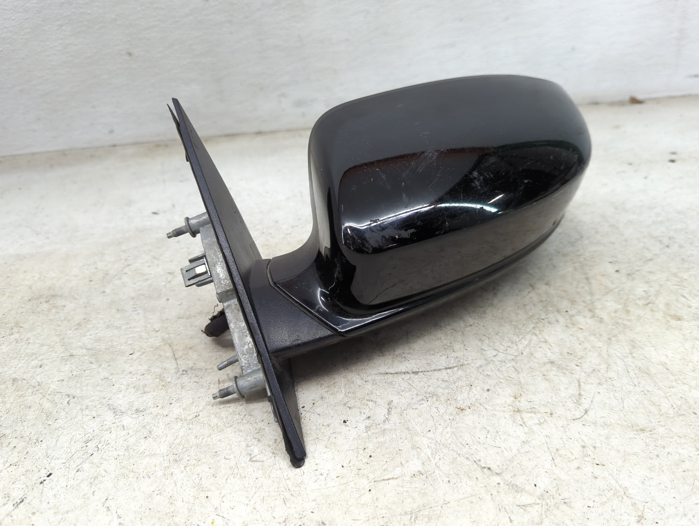 2015-2020 Dodge Charger Driver Side View Mirror - Left Door Mirror OEM Used - Oemusedautoparts1.com