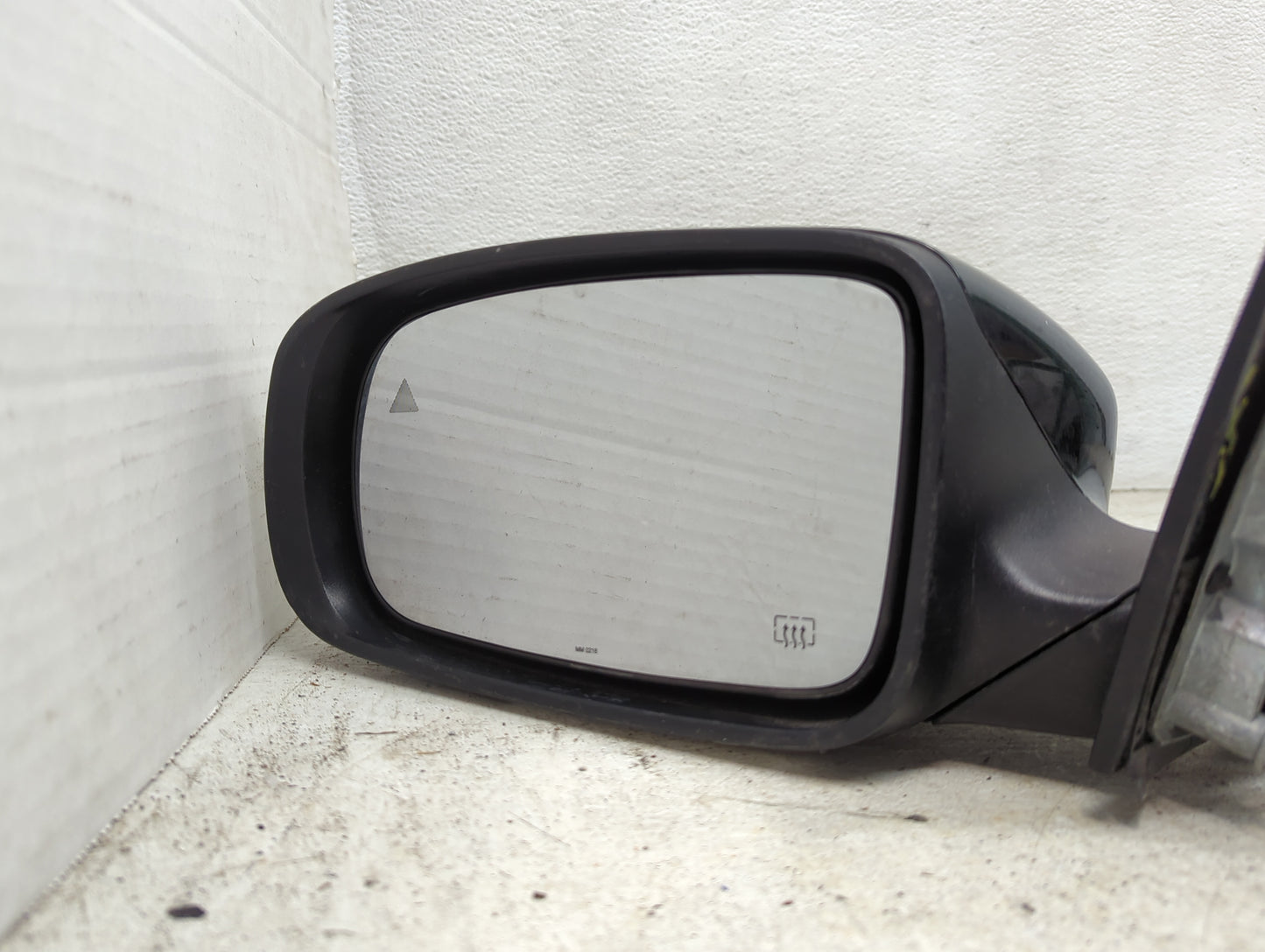 2015-2020 Dodge Charger Driver Side View Mirror - Left Door Mirror OEM Used - Oemusedautoparts1.com
