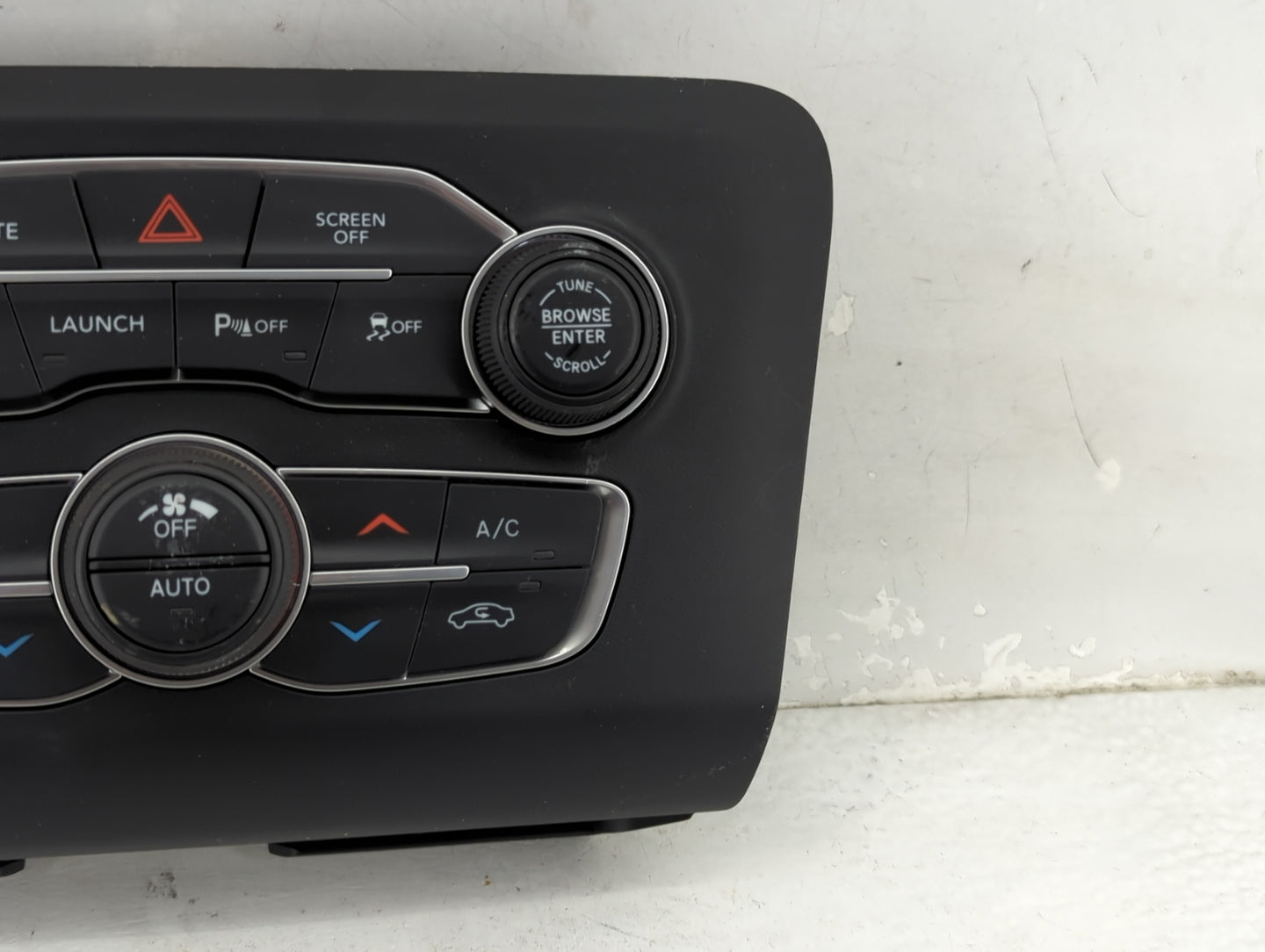 2019 Dodge Charger Climate Control Module Temperature AC/Heater Replacement P/N:P68435707AA 92740382 Fits OEM Used Auto Part