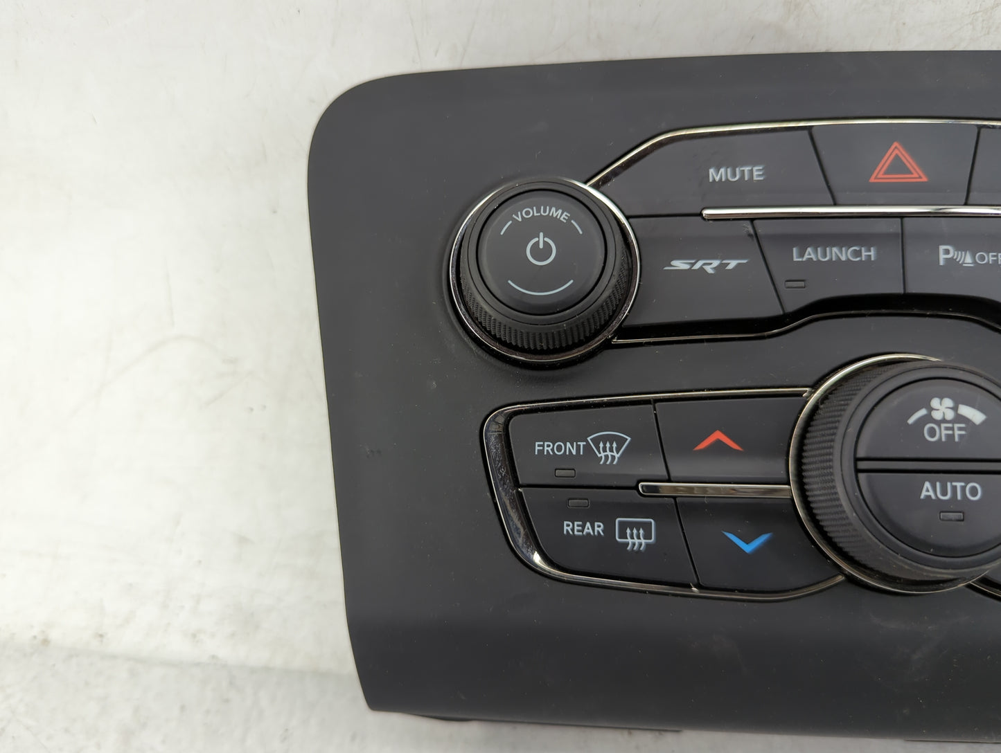 2017-2022 Dodge Charger Climate Control Module Temperature AC/Heater Replacement P/N:P68293621AD 81400807 Fits OEM Used Auto