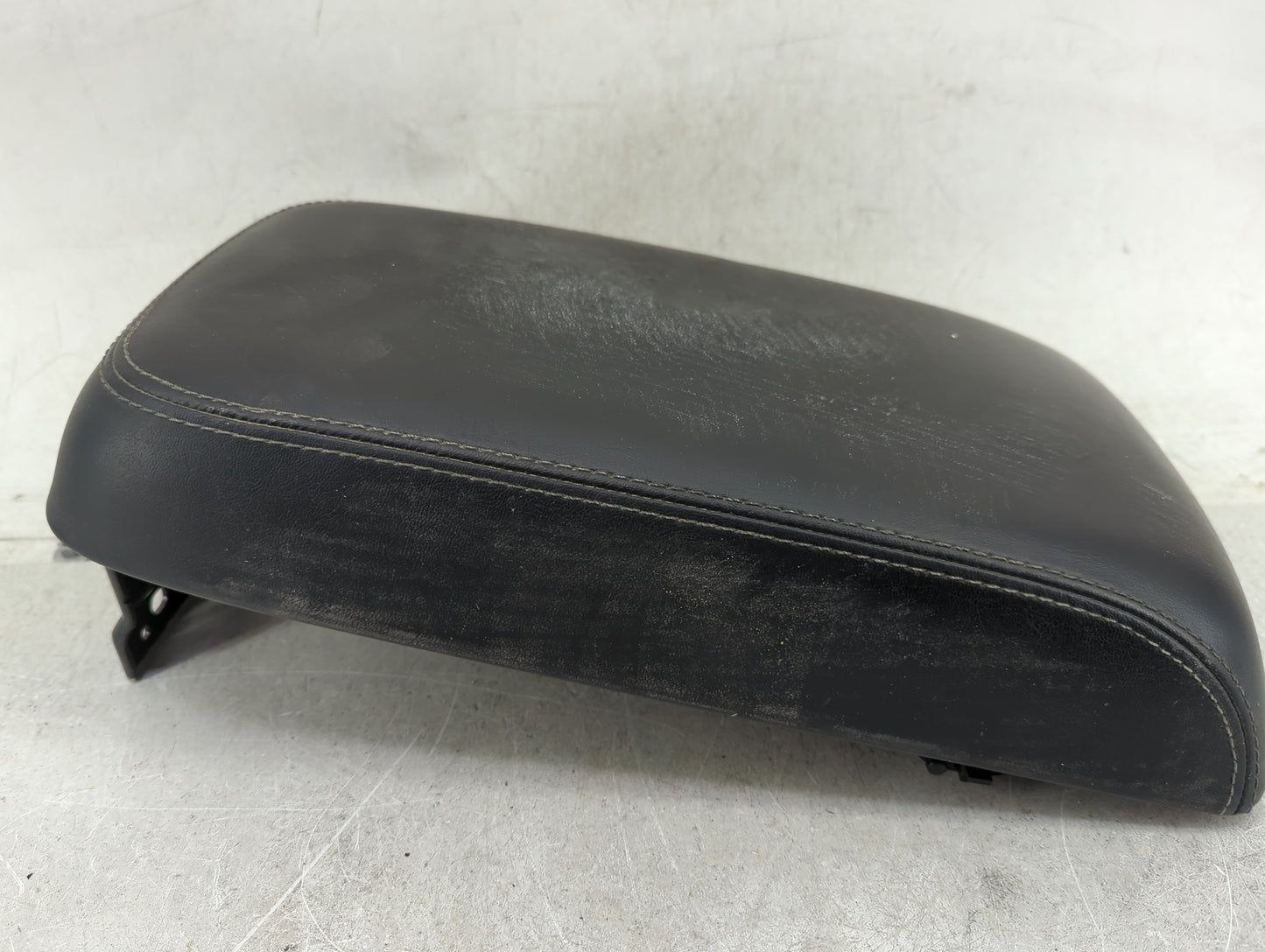 2019 Dodge Charger Center Console Armrest Cover Lid Fits OEM Used Auto Parts - Oemusedautoparts1.com