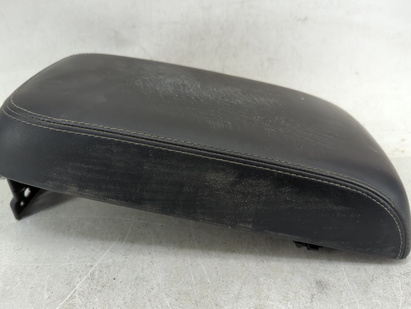 2019 Dodge Charger Center Console Armrest Cover Lid Fits OEM Used Auto Parts - Oemusedautoparts1.com