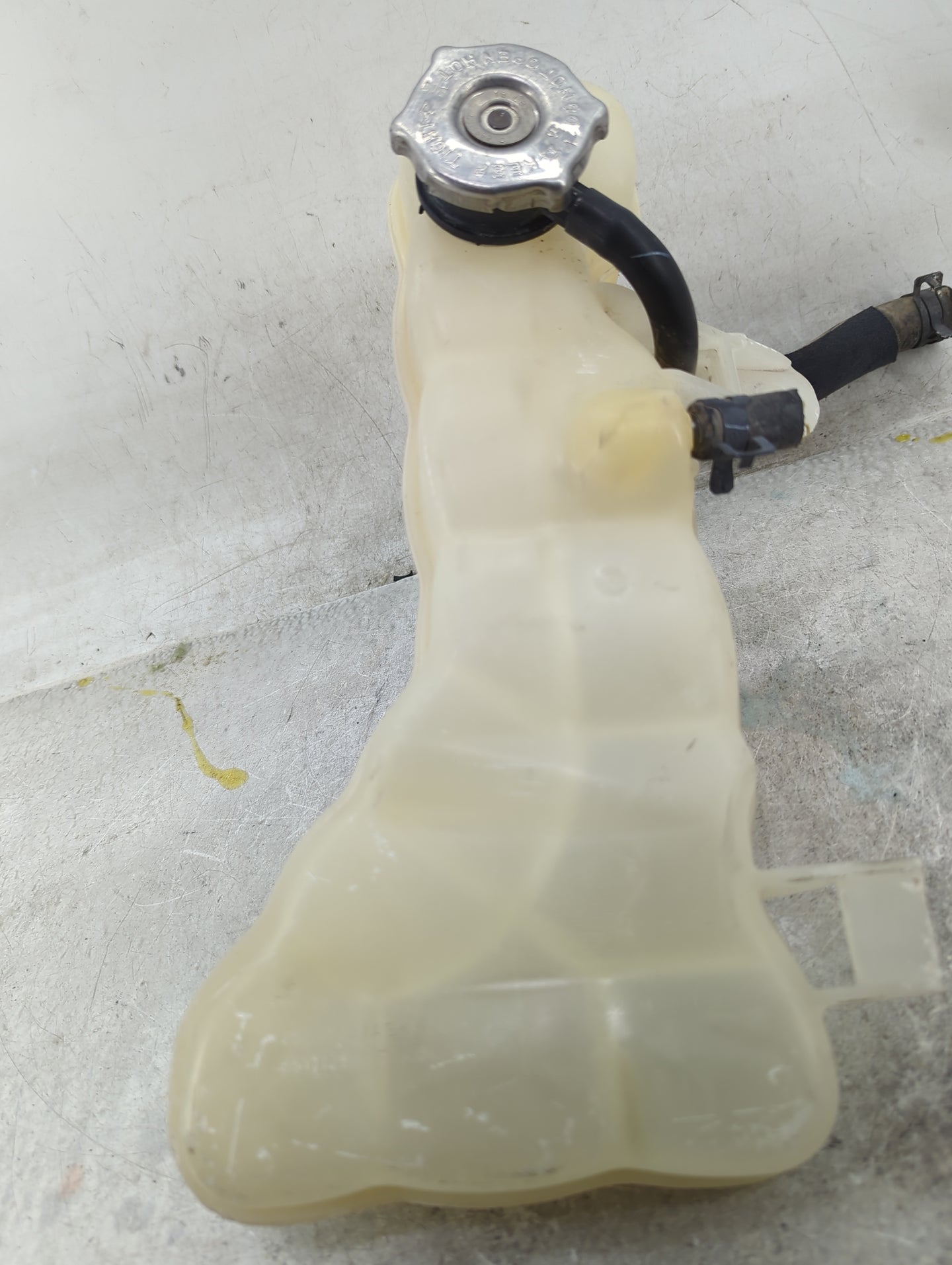 2011-2022 Dodge Charger Radiator Coolant Overflow Expansion Tank Bottle 1460003 - Oemusedautoparts1.com