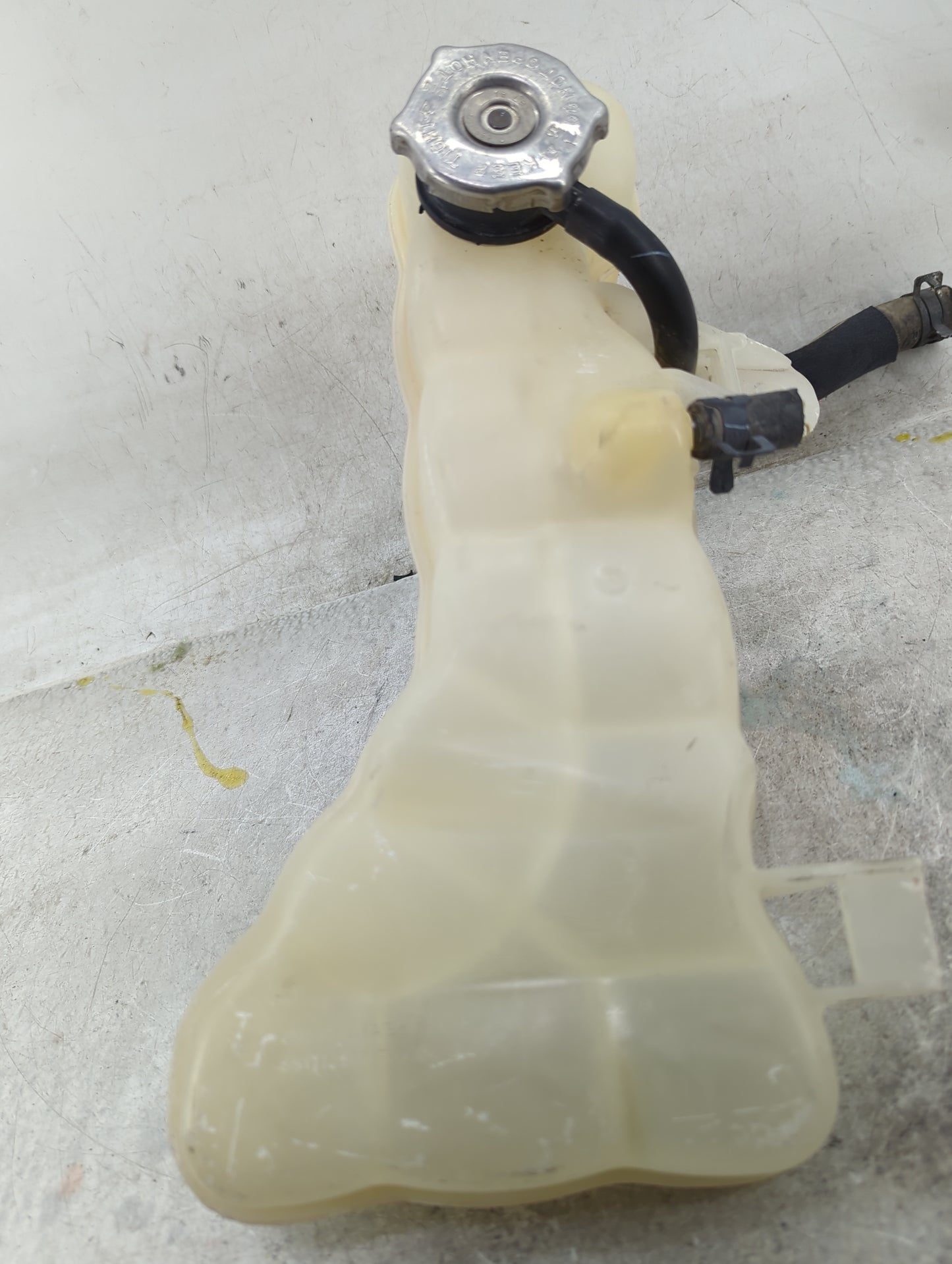 2011-2022 Dodge Charger Radiator Coolant Overflow Expansion Tank Bottle 1460003 - Oemusedautoparts1.com