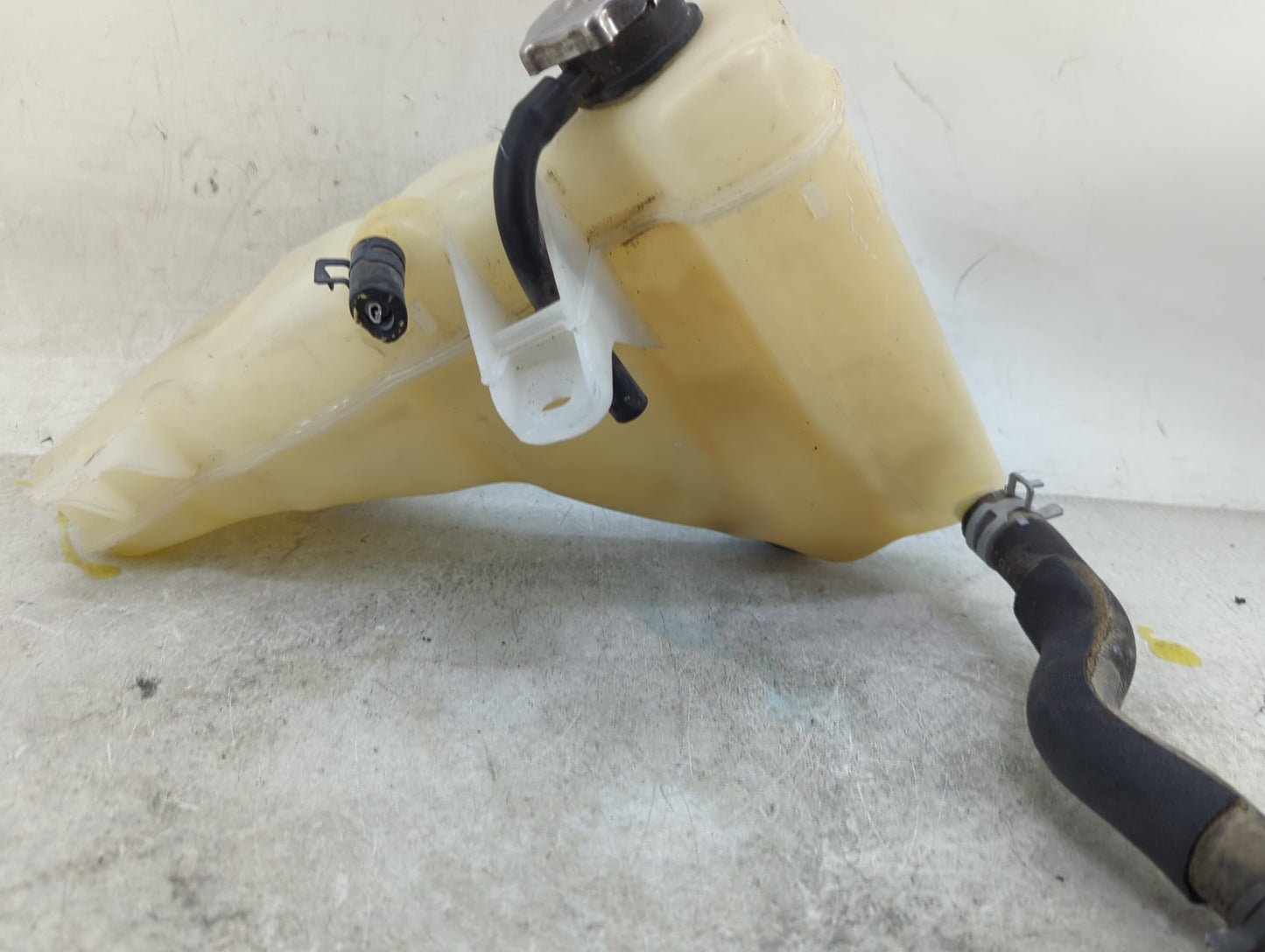 2011-2022 Dodge Charger Radiator Coolant Overflow Expansion Tank Bottle 1460003 - Oemusedautoparts1.com