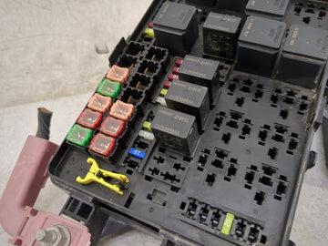 2019 Dodge Charger Fusebox Fuse Box Panel Relay Module P/N:68213323AB 05269988AA, 7TVL-6800-30 Fits OEM Used Auto Parts
