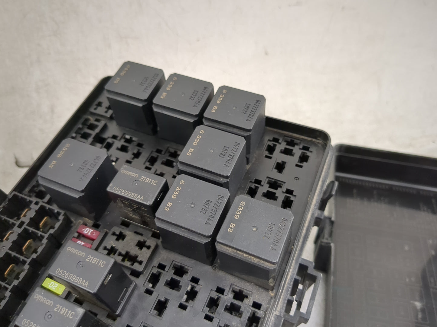 2019 Dodge Charger Fusebox Fuse Box Panel Relay Module P/N:68213323AB 05269988AA, 7TVL-6800-30 Fits OEM Used Auto Parts - Oe