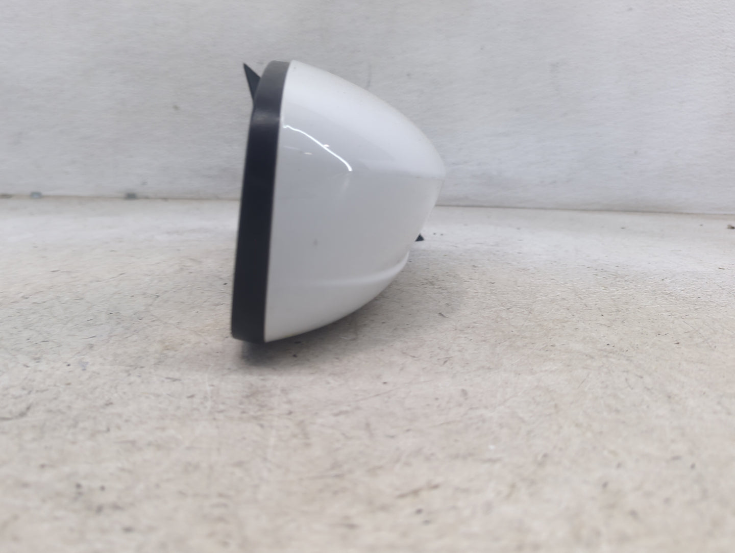 2015-2020 Dodge Charger Passenger Side View Mirror - Right Door Mirror OEM Used - Oemusedautoparts1.com