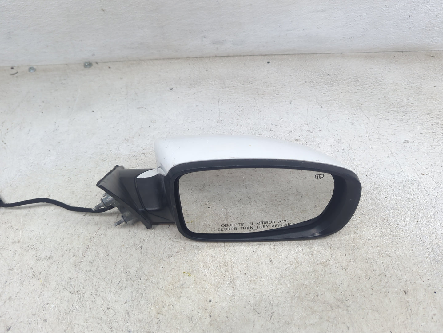 2015-2020 Dodge Charger Passenger Side View Mirror - Right Door Mirror OEM Used - Oemusedautoparts1.com