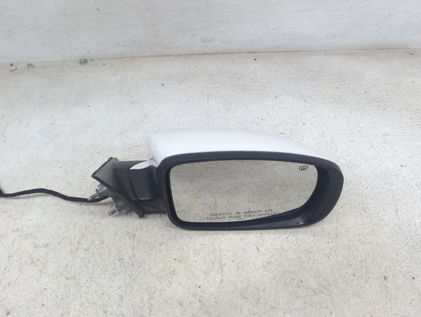 2015-2020 Dodge Charger Passenger Side View Mirror - Right Door Mirror OEM Used - Oemusedautoparts1.com