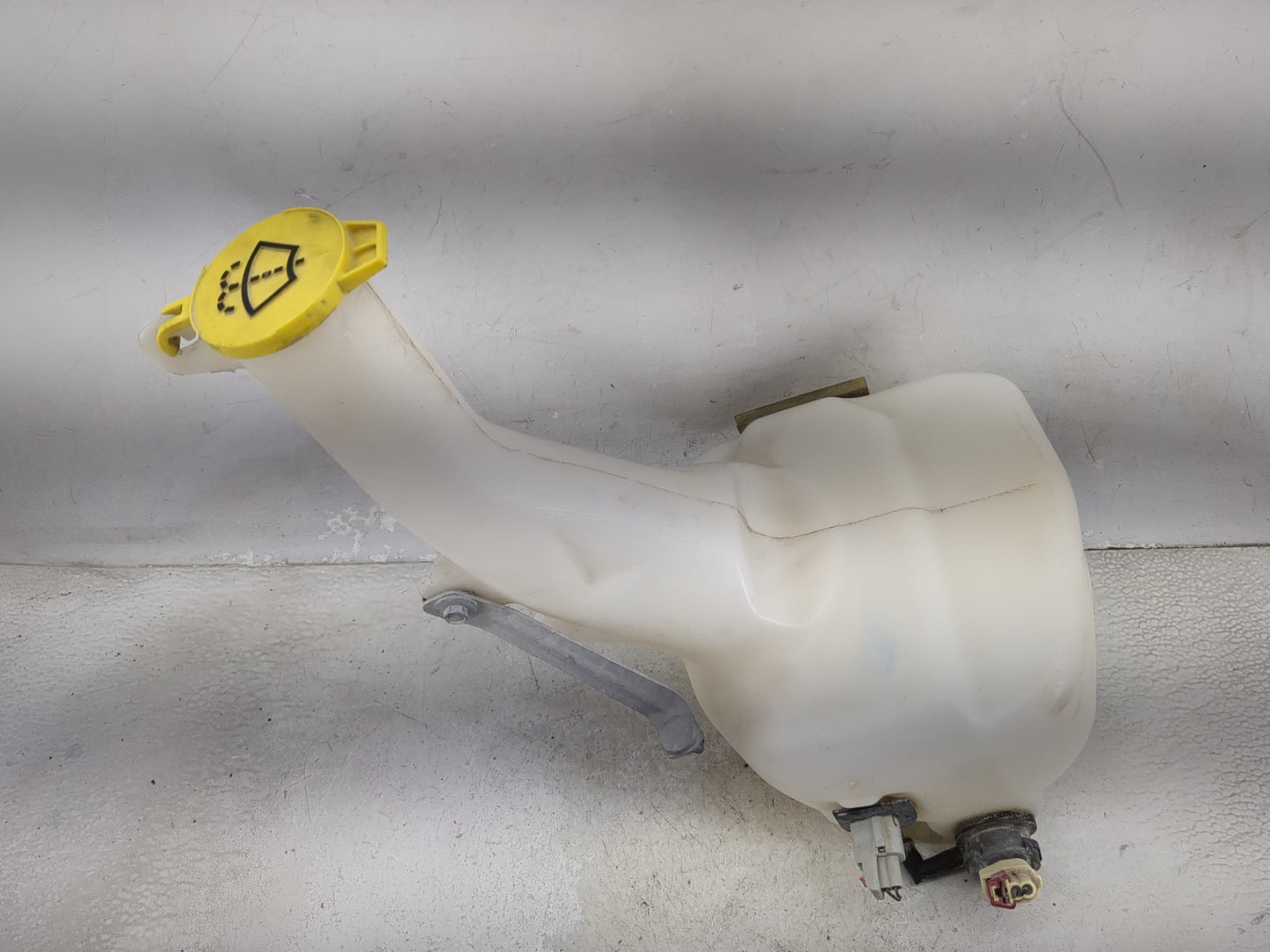 2011-2022 Dodge Charger Windshield Washer Fluid Reservoir Bottle Oem 1477165 - Oemusedautoparts1.com
