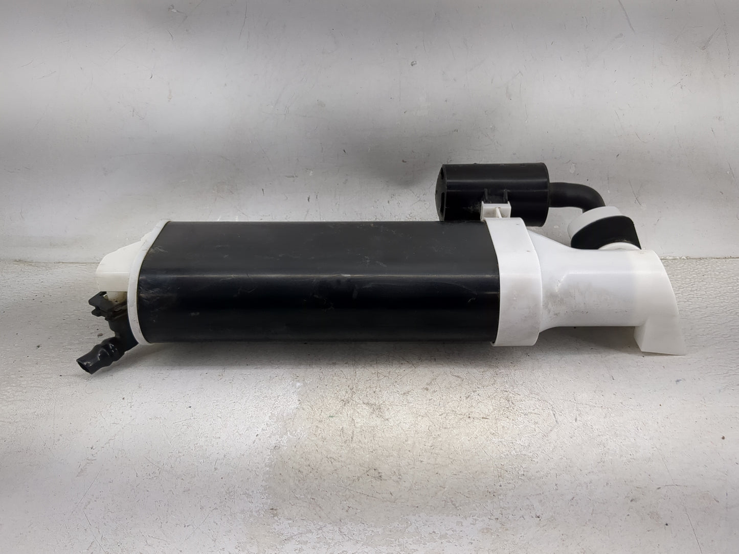 2019 Dodge Charger Fuel Vapor Charcoal Canister - Oemusedautoparts1.com