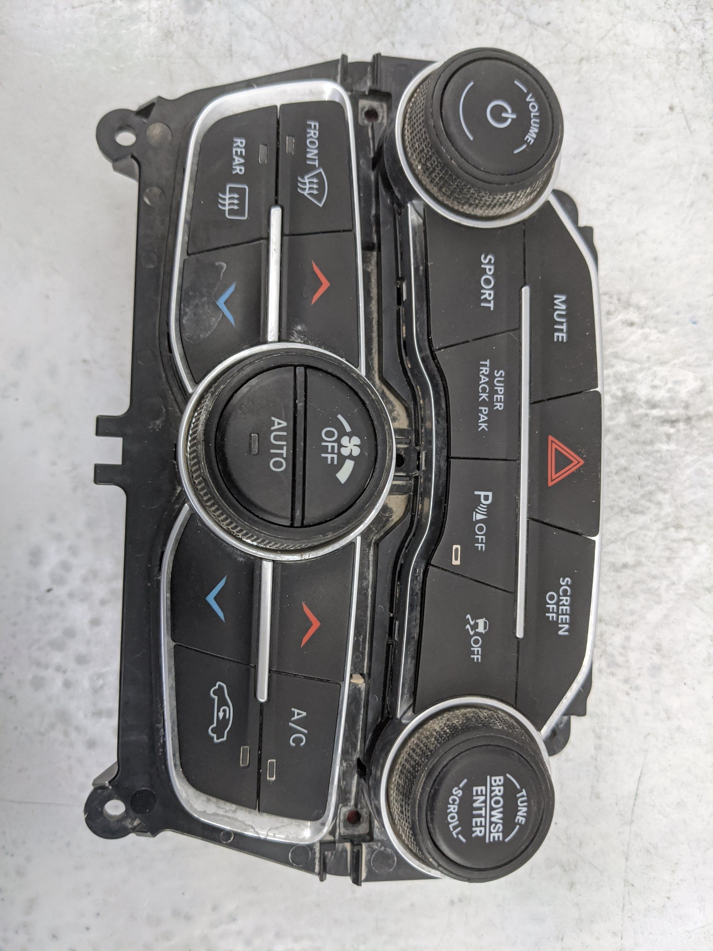 2017-2022 Dodge Charger Climate Control Module Temperature AC/Heater Replacement P/N:P68293624AD 90370073 Fits OEM Used Auto