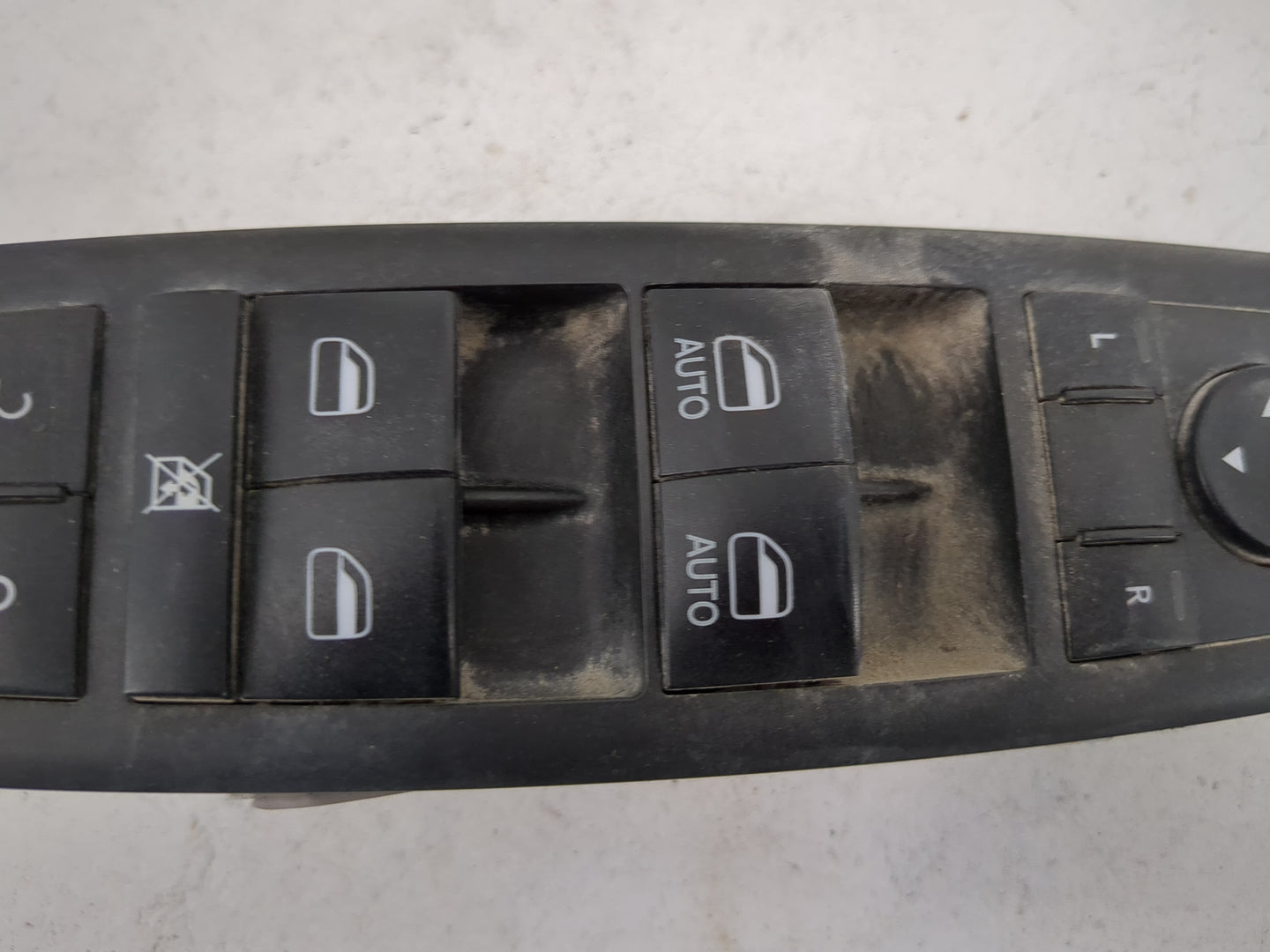 2020-2022 Dodge Charger Master Power Window Switch Replacement Driver Side Left P/N:68455275AA 10507259 Fits Fits 2020 2021 