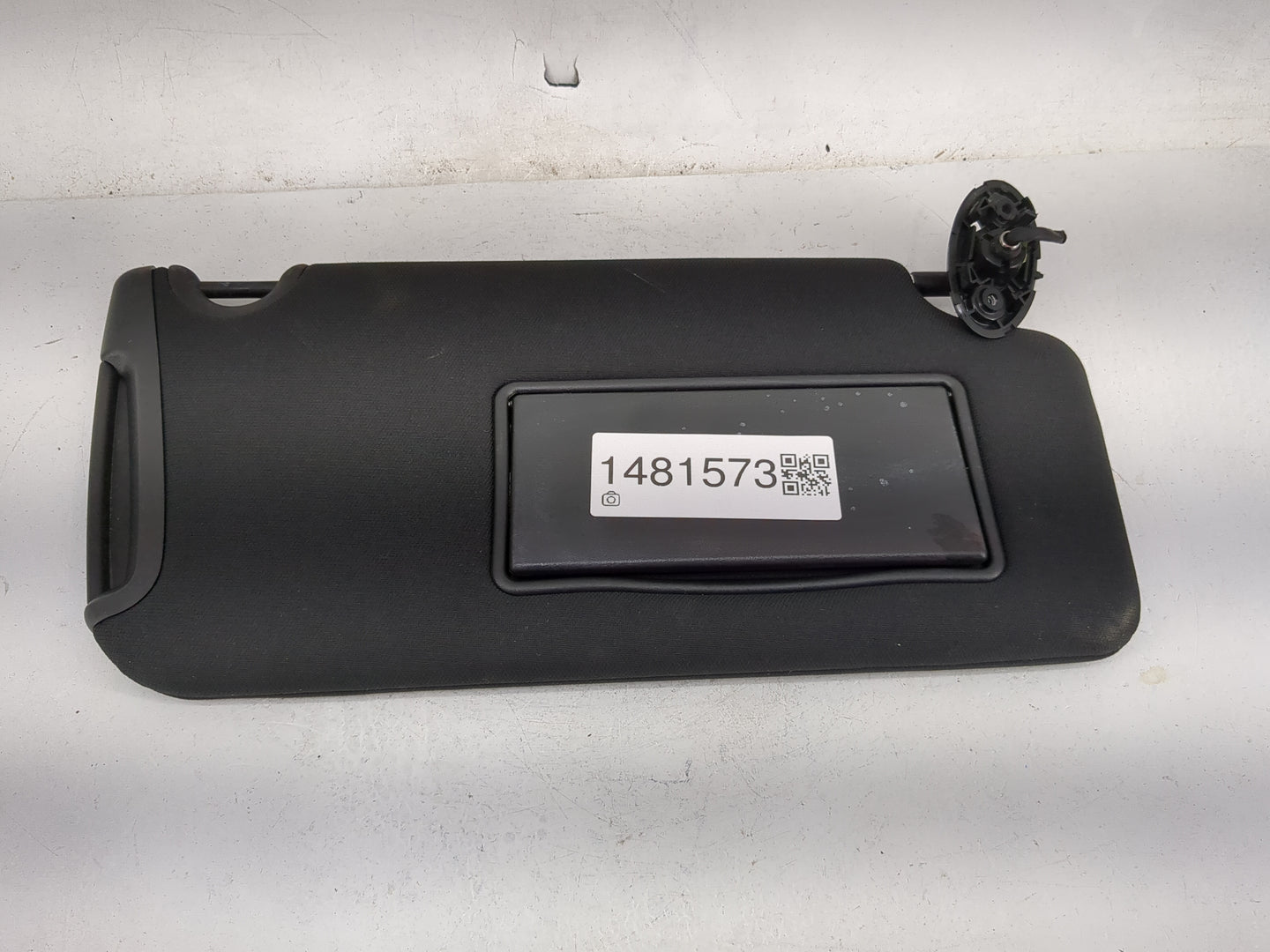 2019 Dodge Charger Sun Visor Shade Replacement Passenger Right Mirror Fits OEM Used Auto Parts - Oemusedautoparts1.com
