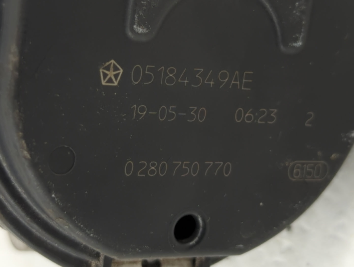 2011-2018 Dodge Charger Throttle Body P/N:05184349AC 05184349AE, 05184349AD Fits Fits 2011 2012 2013 2014 2015 2016 2017 201