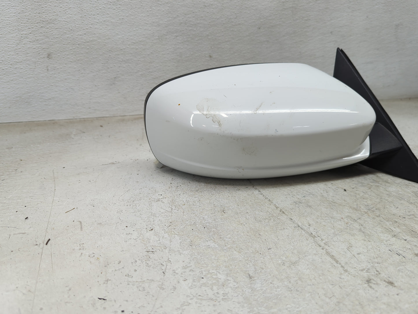 2015-2020 Dodge Charger Passenger Side View Mirror - Right Door Mirror OEM Used - Oemusedautoparts1.com