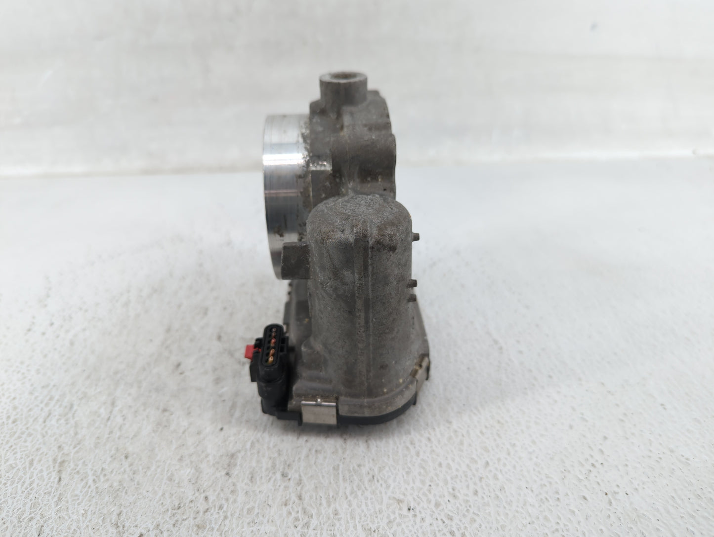 2011-2022 Dodge Charger Throttle Body P/N:05184349AE 05184349AC Fits OEM Used Auto Parts - Oemusedautoparts1.com