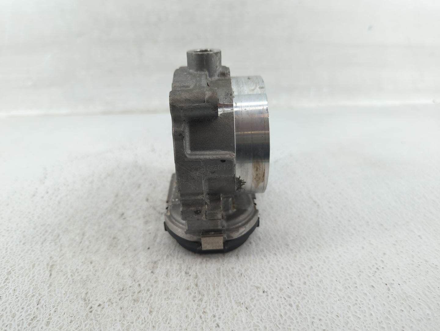2011-2022 Dodge Charger Throttle Body P/N:05184349AE 05184349AC Fits OEM Used Auto Parts - Oemusedautoparts1.com