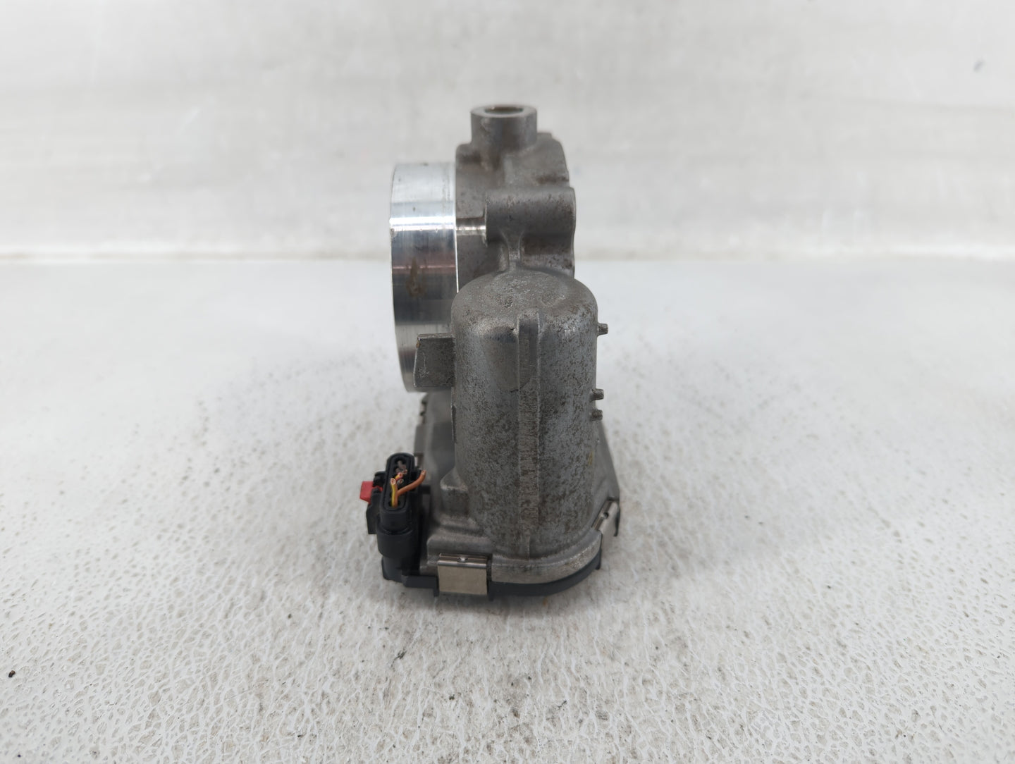 2011-2022 Dodge Charger Throttle Body P/N:05184349AE 05184349AC Fits OEM Used Auto Parts - Oemusedautoparts1.com