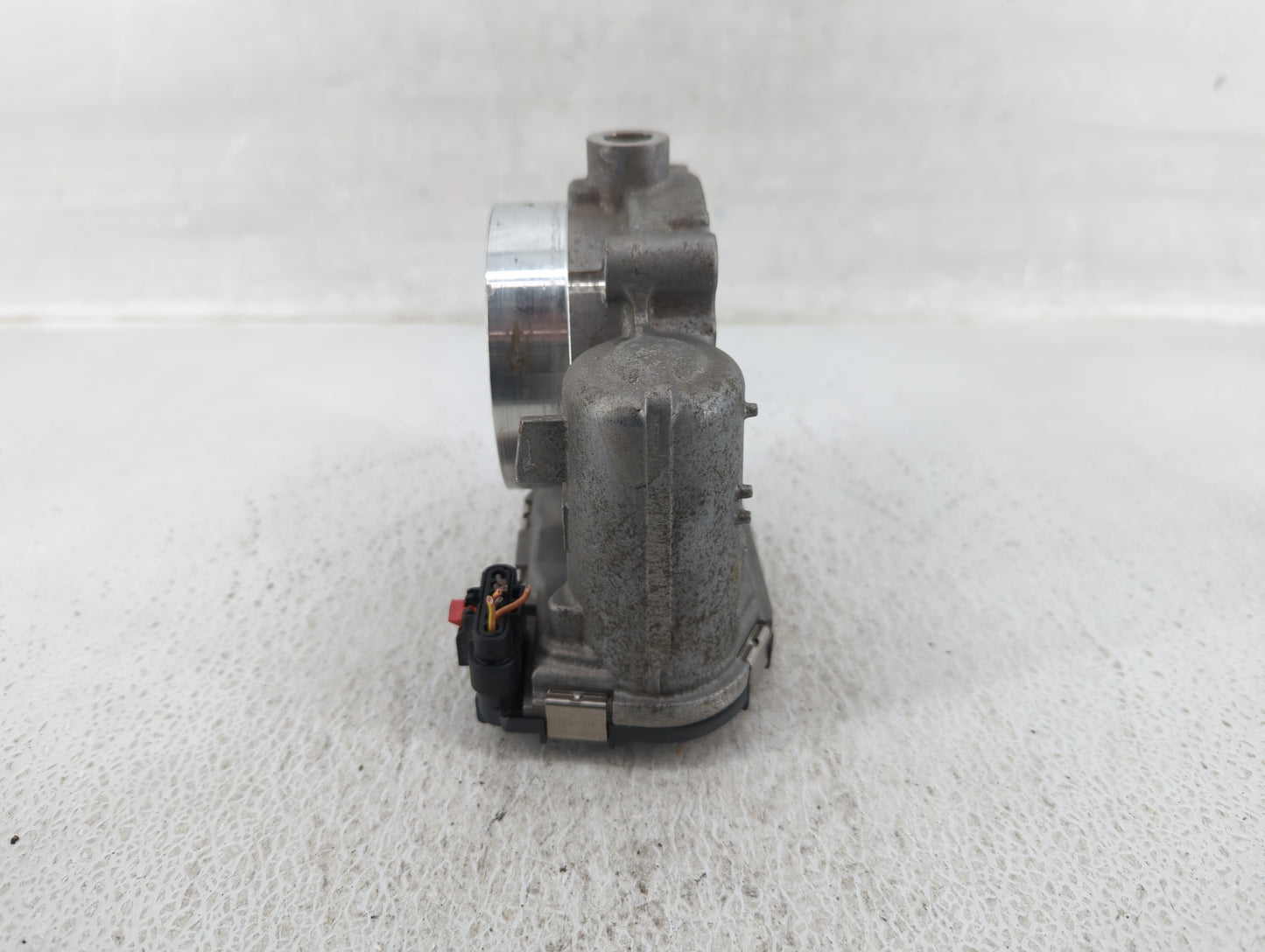 2011-2022 Dodge Charger Throttle Body P/N:05184349AE 05184349AC Fits OEM Used Auto Parts - Oemusedautoparts1.com