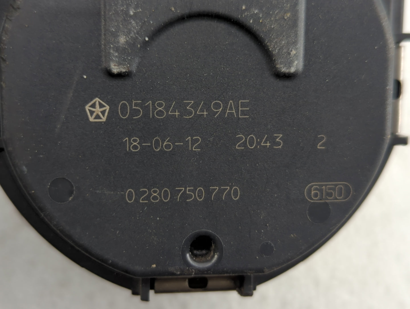 2011-2022 Dodge Charger Throttle Body P/N:05184349AE 05184349AC Fits OEM Used Auto Parts - Oemusedautoparts1.com