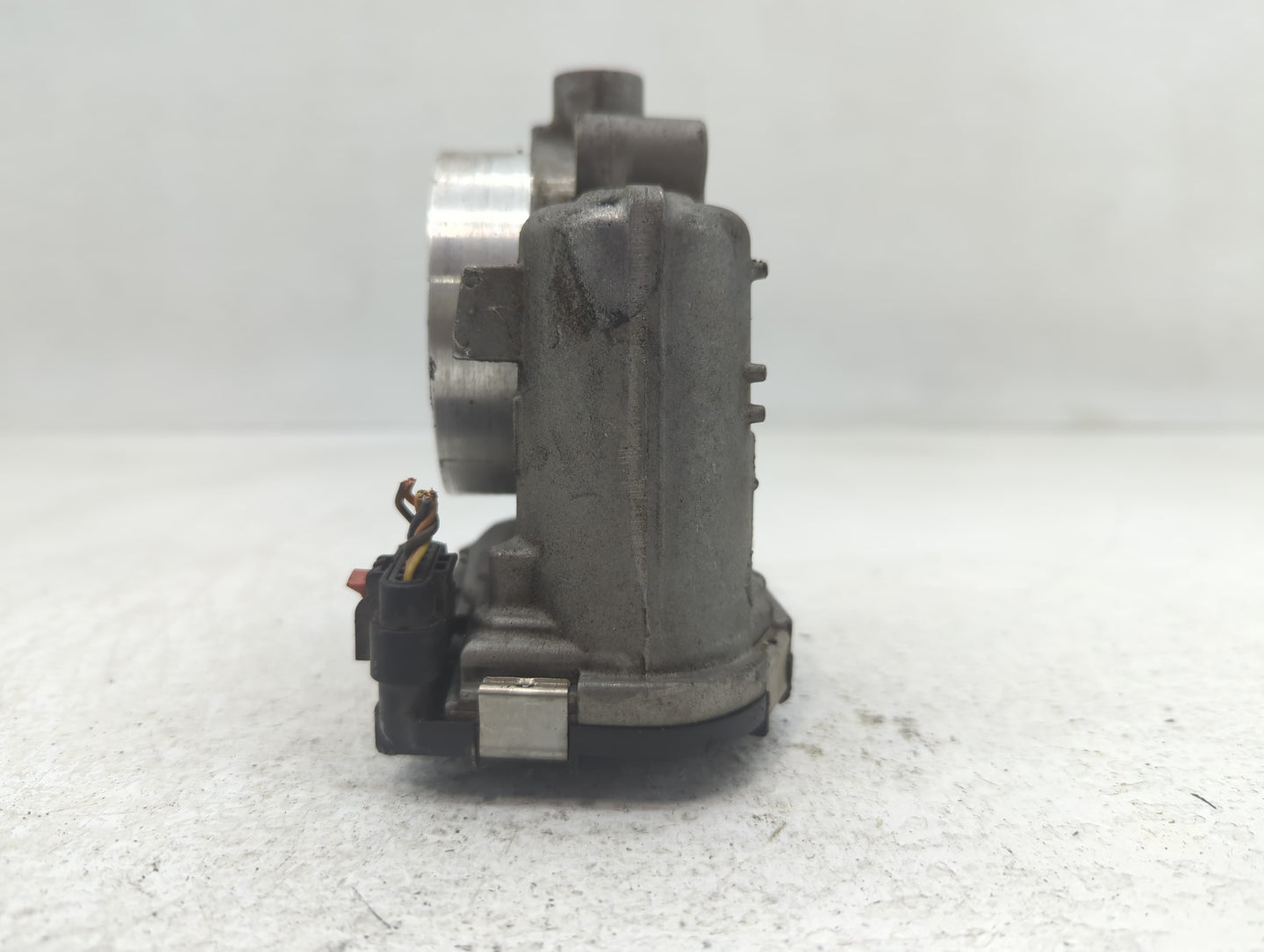 2011-2022 Dodge Charger Throttle Body P/N:0 280 750 770 05184349AE Fits OEM Used Auto Parts - Oemusedautoparts1.com