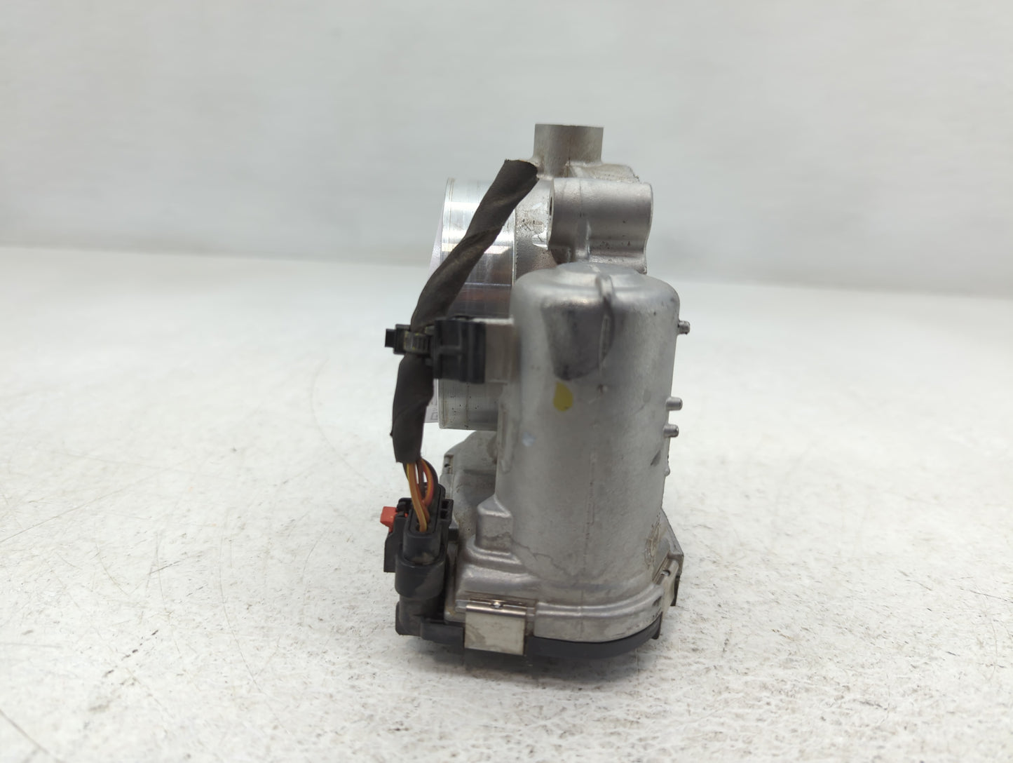 2011-2022 Dodge Charger Throttle Body P/N:0 280 750 770 05184349AE Fits OEM Used Auto Parts - Oemusedautoparts1.com