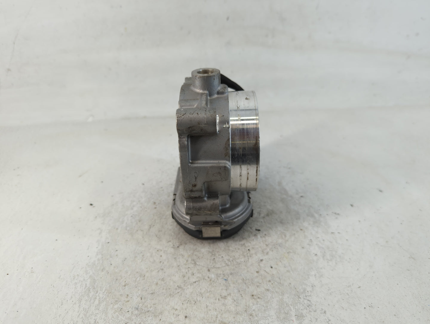 2011-2022 Dodge Charger Throttle Body P/N:0 280 750 770 05184349AE Fits OEM Used Auto Parts - Oemusedautoparts1.com