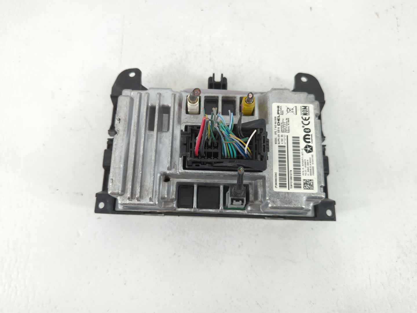 2019-2020 Dodge Durango Radio AM FM Cd Player Receiver Replacement P/N:68399233AC Fits Fits 2019 2020 OEM Used Auto Parts - 