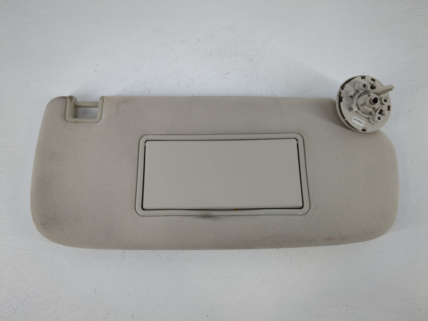 2011-2022 Dodge Durango Sun Visor Shade Replacement Passenger Right Mirror Fits OEM Used Auto Parts - Oemusedautoparts1.com
