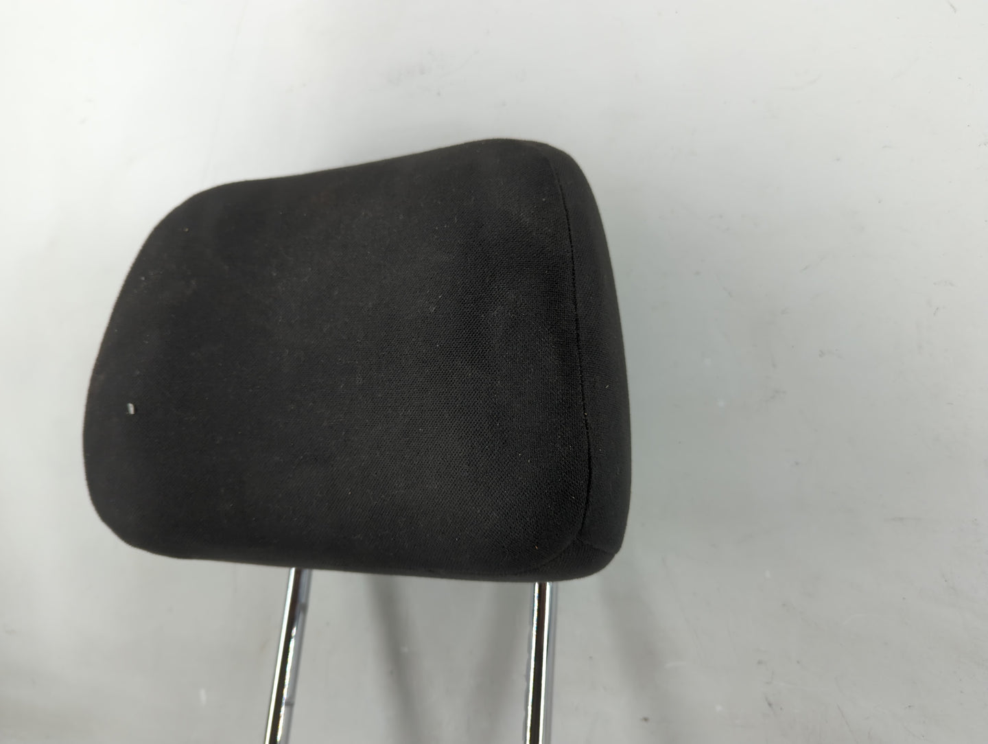 2019 Dodge Durango Headrest Head Rest Rear Seat Fits Fits 2000 2001 OEM Used Auto Parts - Oemusedautoparts1.com