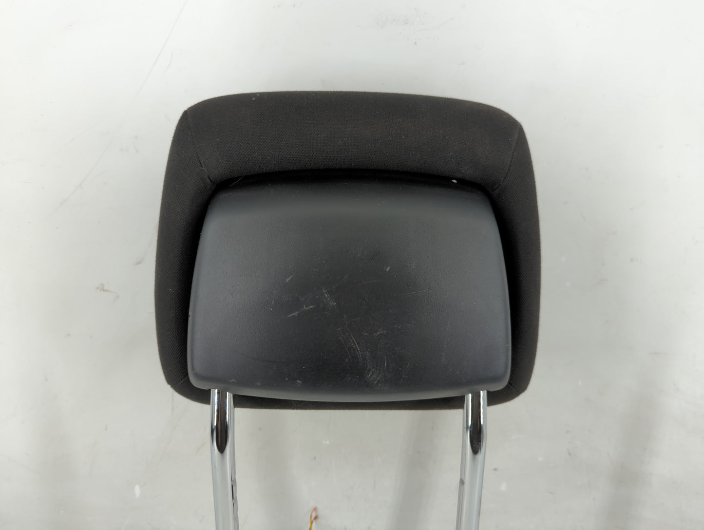 2019 Dodge Durango Headrest Head Rest Rear Seat Fits Fits 2000 2001 OEM Used Auto Parts - Oemusedautoparts1.com