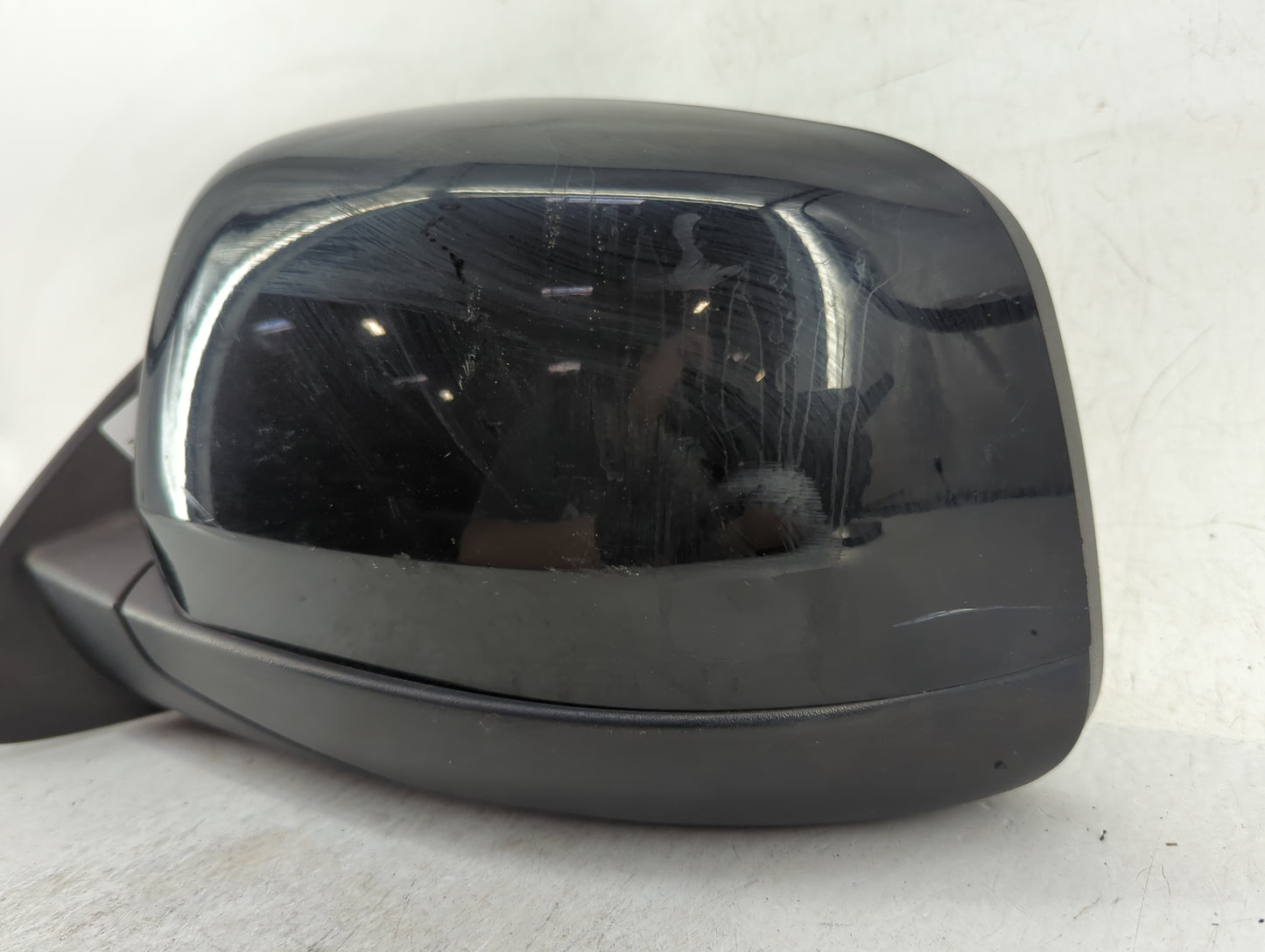 2011-2022 Dodge Durango Driver Side View Mirror - Left Door Mirror OEM Used - Oemusedautoparts1.com