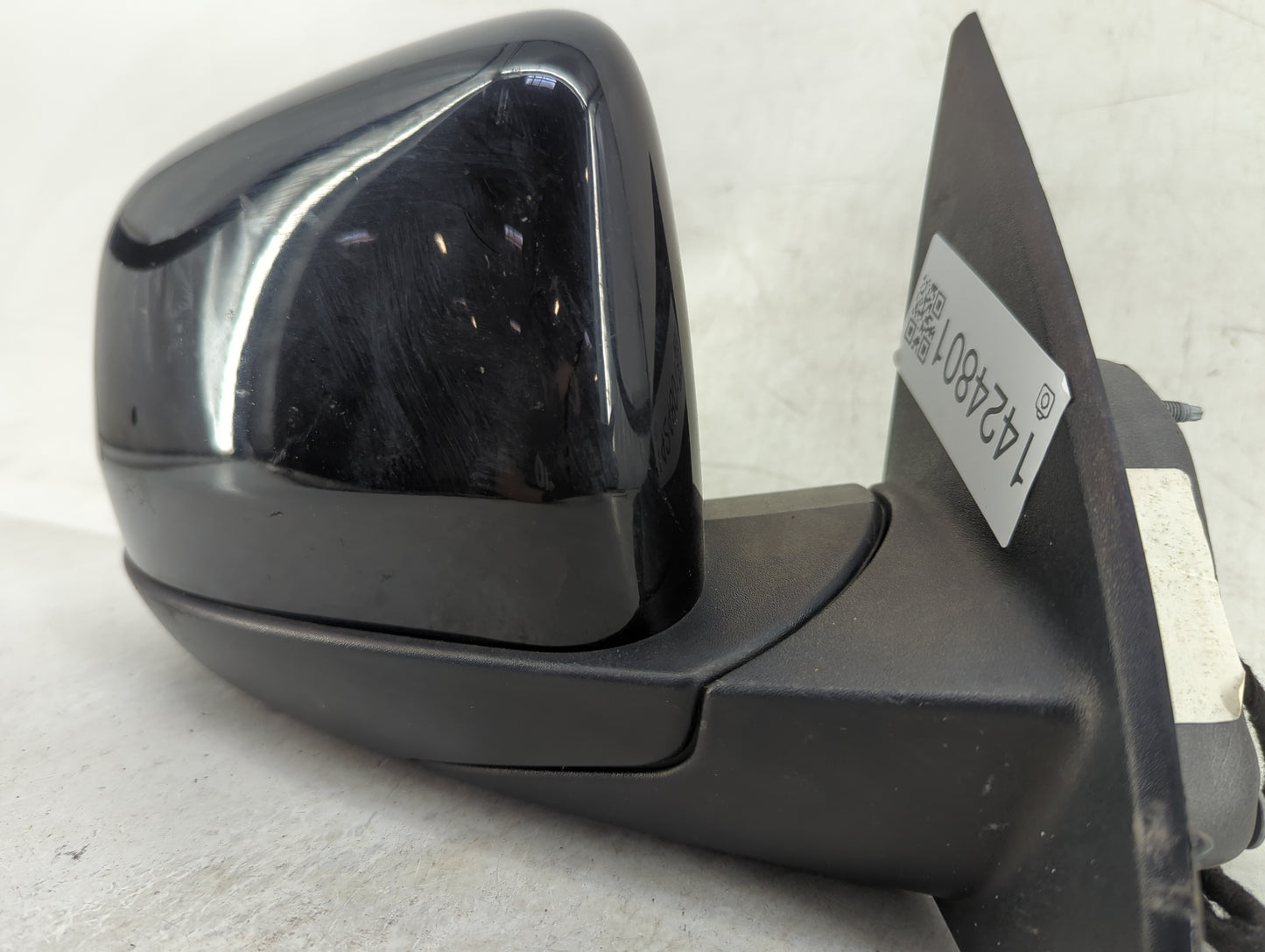 2011-2022 Dodge Durango Passenger Side View Mirror - Right Door Mirror OEM Used - Oemusedautoparts1.com