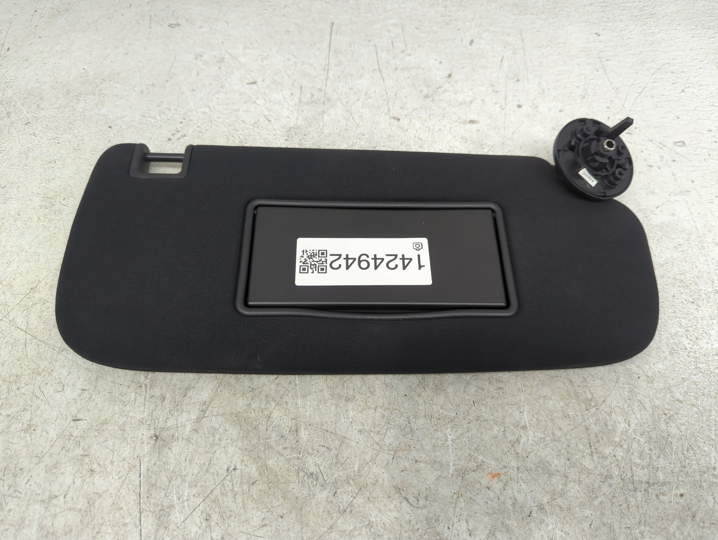 2011-2022 Dodge Durango Sun Visor Shade Replacement Passenger Right Mirror Fits OEM Used Auto Parts - Oemusedautoparts1.com