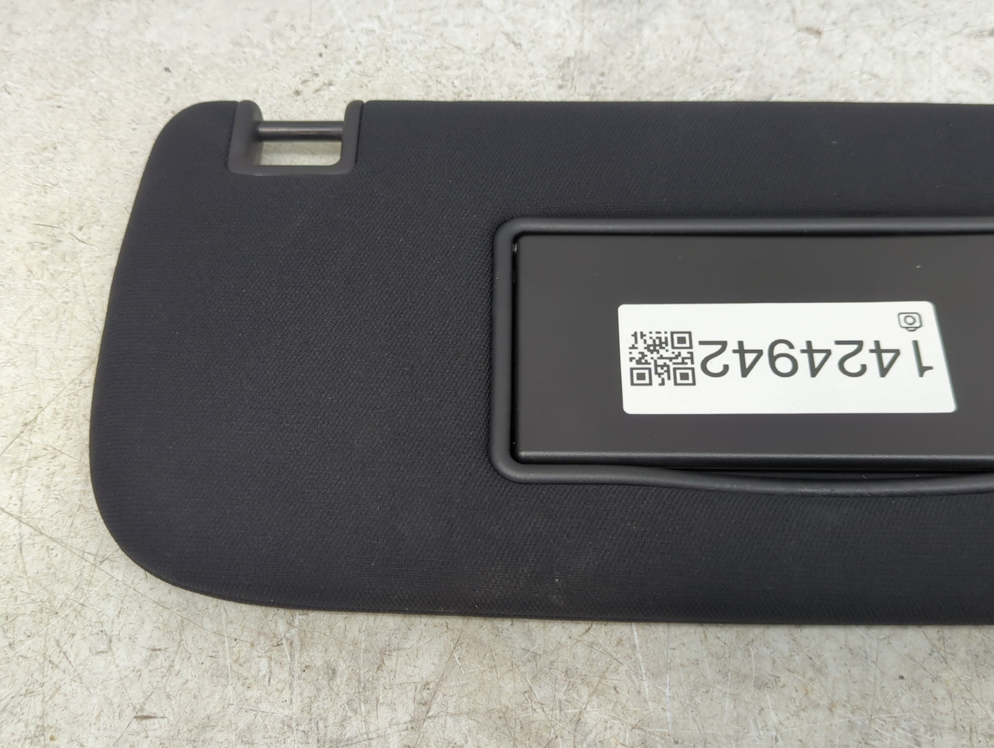 2011-2022 Dodge Durango Sun Visor Shade Replacement Passenger Right Mirror Fits OEM Used Auto Parts - Oemusedautoparts1.com