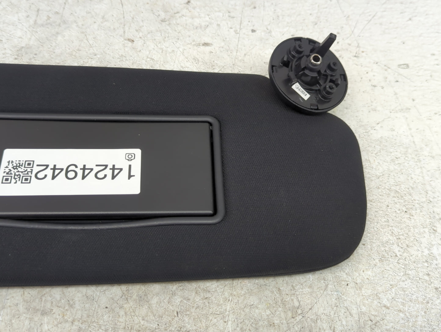 2011-2022 Dodge Durango Sun Visor Shade Replacement Passenger Right Mirror Fits OEM Used Auto Parts - Oemusedautoparts1.com