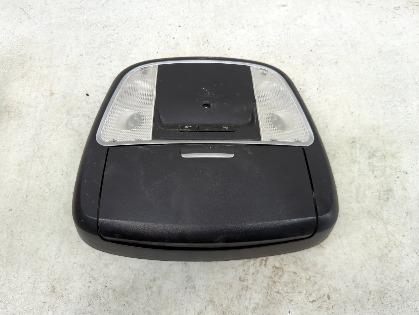 2011-2020 Dodge Durango Overhead Roof Console 1429975 - Oemusedautoparts1.com