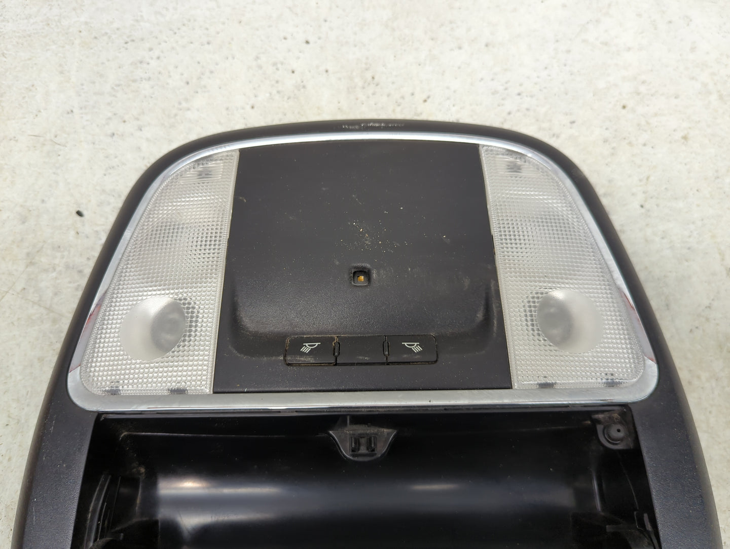 2011-2020 Dodge Durango Overhead Roof Console 1429975 - Oemusedautoparts1.com