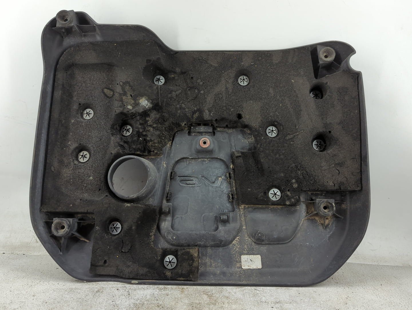 2019 Dodge Durango Engine Cover 1430131 - Oemusedautoparts1.com