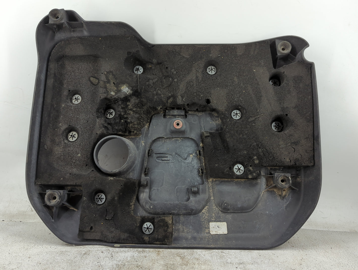 2019 Dodge Durango Engine Cover 1430131 - Oemusedautoparts1.com