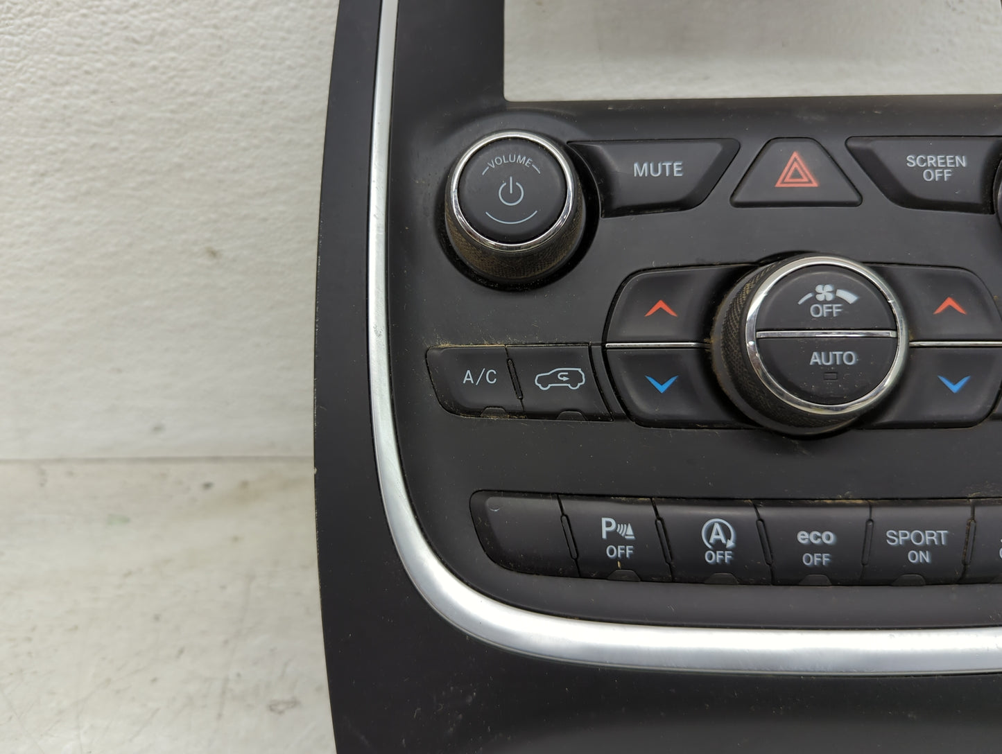 2019 Dodge Durango Climate Control Module Temperature AC/Heater Replacement Fits OEM Used Auto Parts - Oemusedautoparts1.com