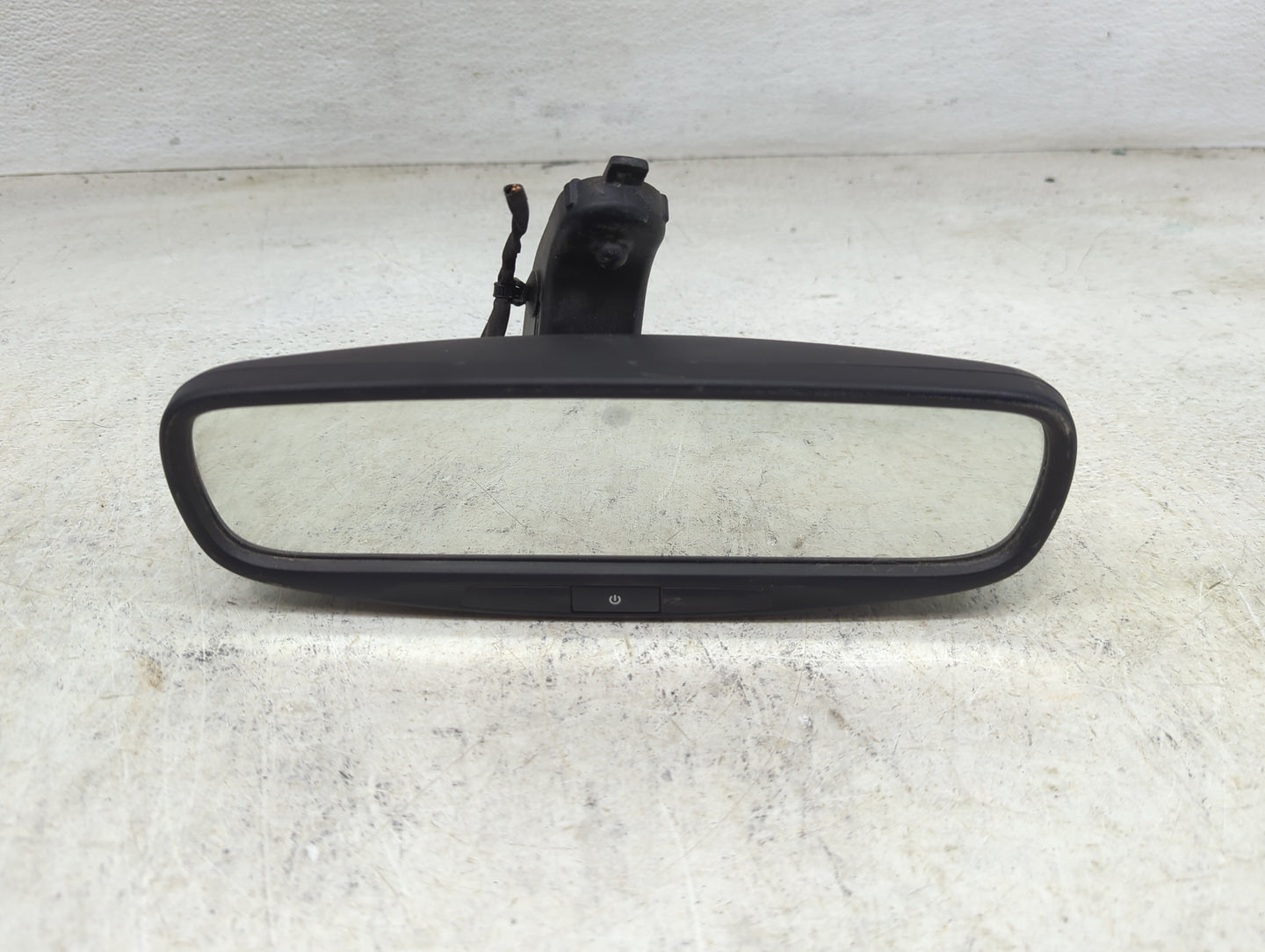 2019 Dodge Durango Interior Rear View Mirror Replacement OEM Fits OEM Used Auto Parts - Oemusedautoparts1.com