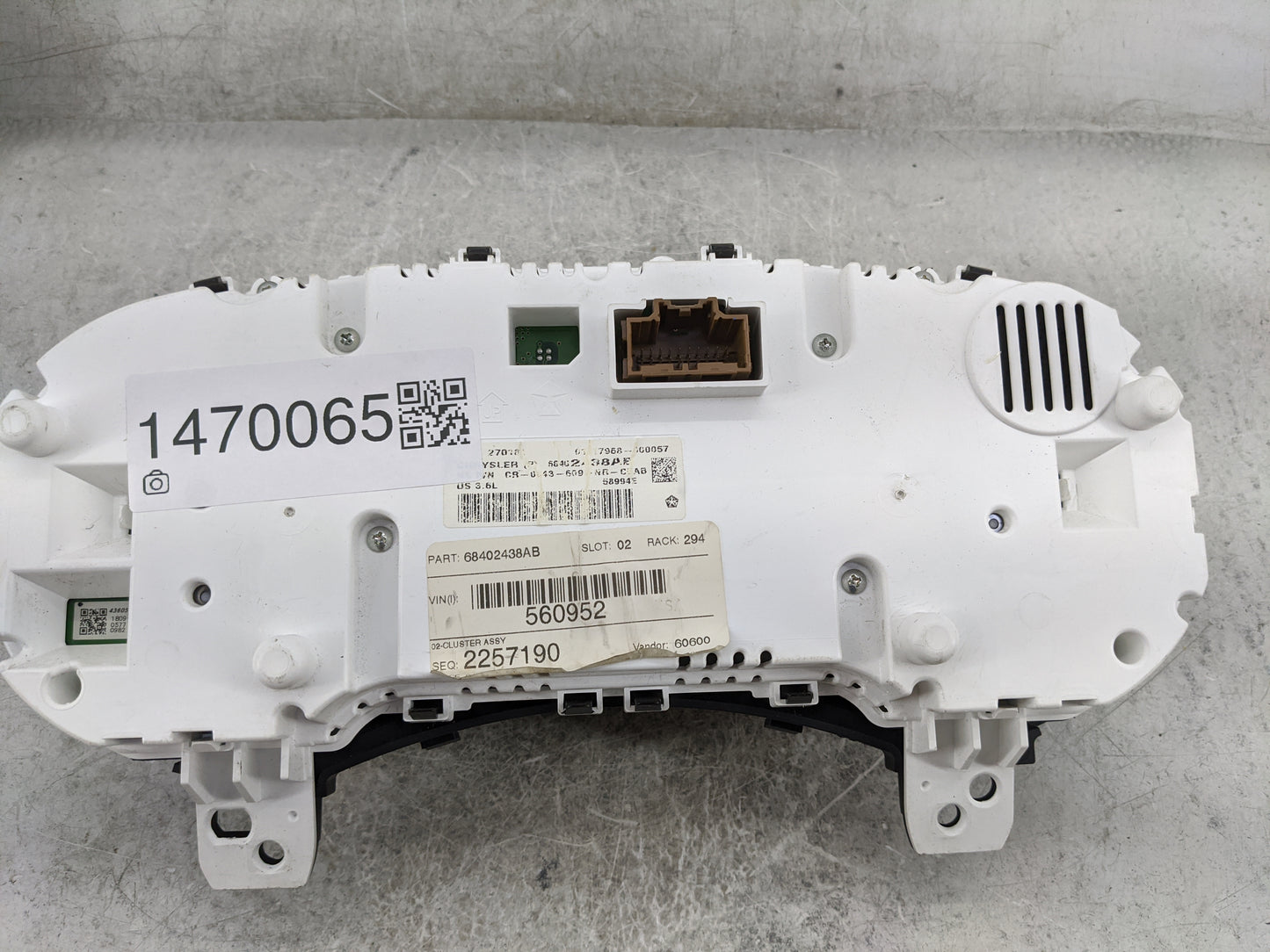 2019 Dodge Durango Instrument Cluster Speedometer Gauges P/N:68402438AB Miles:101K Fits OEM Used Auto Parts - Oemusedautopar