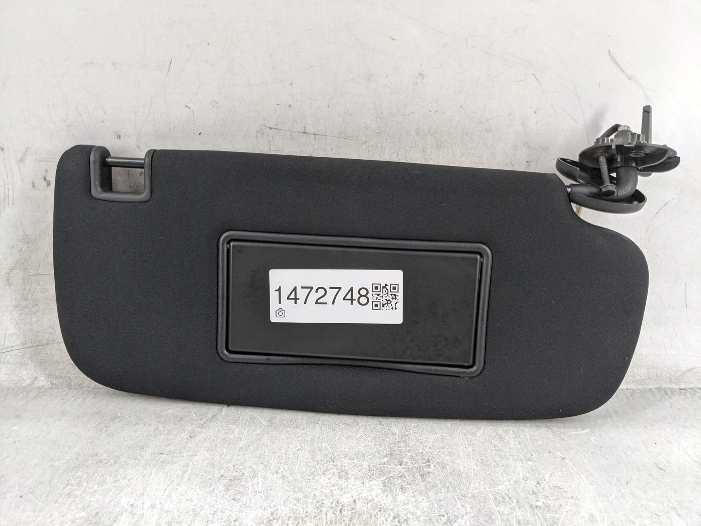 2011-2022 Dodge Durango Sun Visor Shade Replacement Passenger Right Mirror Fits OEM Used Auto Parts - Oemusedautoparts1.com