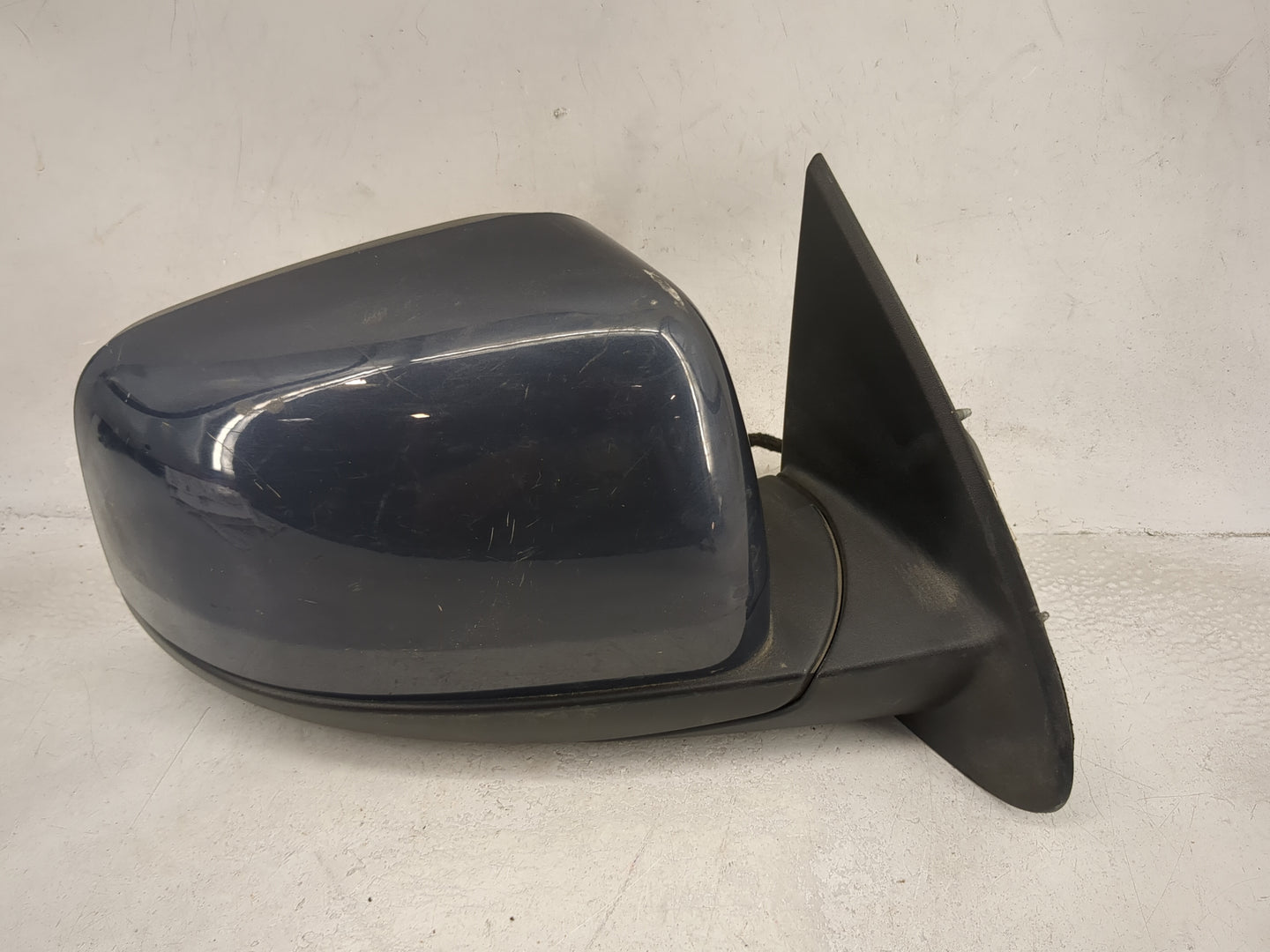 2011-2021 Dodge Durango Passenger Side View Mirror - Right Door Mirror OEM Used - Oemusedautoparts1.com
