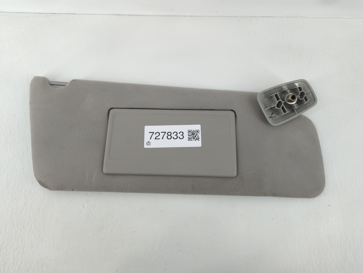 2011-2022 Dodge Durango Sun Visor Shade Replacement Passenger Right Mirror Fits OEM Used Auto Parts - Oemusedautoparts1.com